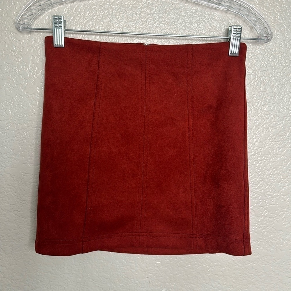Skylar + Madison Faux Suede Rust Red Skirt - Picture 2 of 5